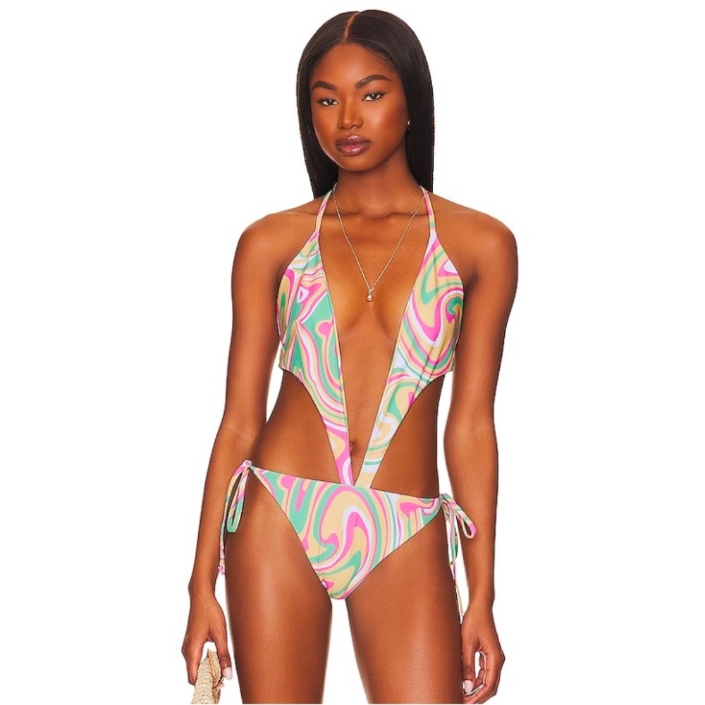 FINAL PRICE ❤️🔥 SUPERDOWN ❤️🔥 MARTINA ONE PIECE NWT SIZE SMALL